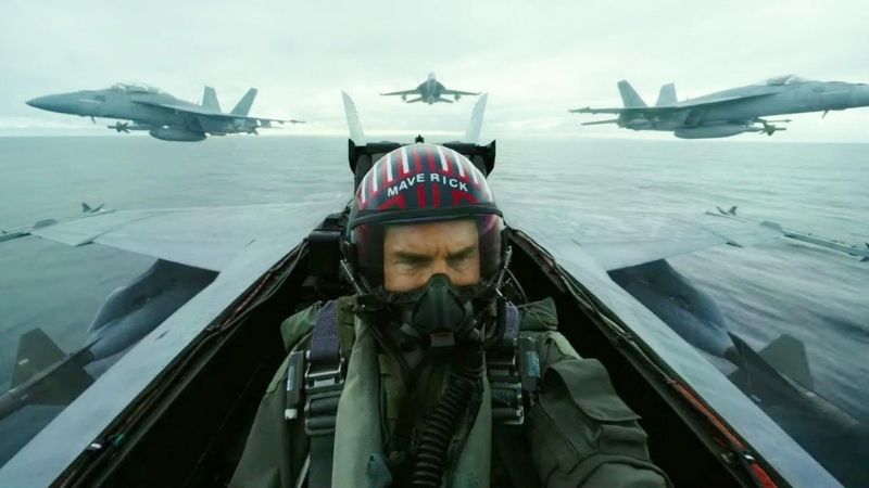 Top Gun: Maverick kể về cuộc chiến nảy lửa trên bầu trời
