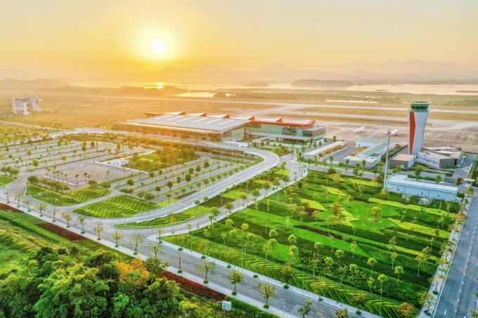 Sân bay Vân Đồn có tuyến bay nội địa thứ hai, kết nối với sân bay Trà Nóc. Ảnh: Xuân Hoa