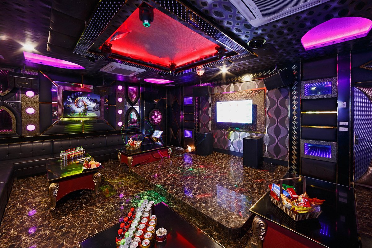 Phòng karaoke hiện đại