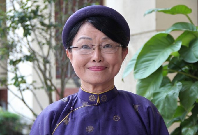Nhà văn Trần Thùy Mai nhận mình  là một người Việt xa xứ, mang theo gia tài lớn nhất là văn hóa Việt. Ảnh: Nhân vật cung cấp