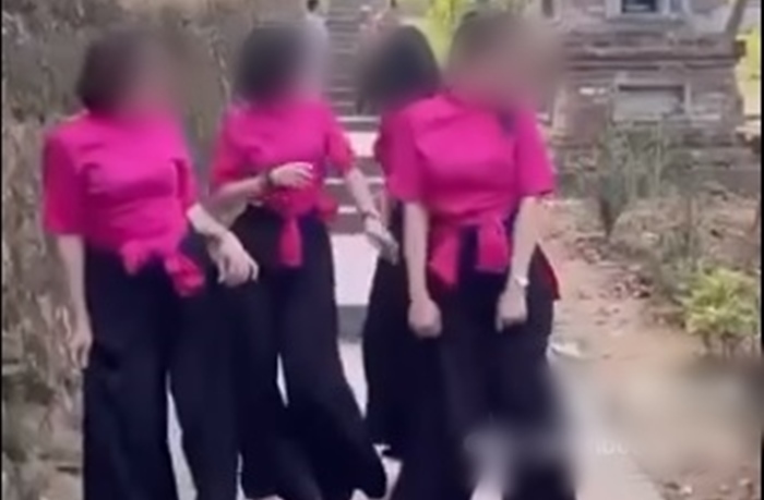 4 cô gái nhảy nhót phản cảm để quay clip TikTok ở chùa Bổ Đà gây bức xúc